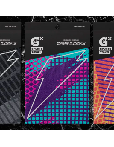 Ručník GATORADE Glitched | Frosted Berry (1 ks)
