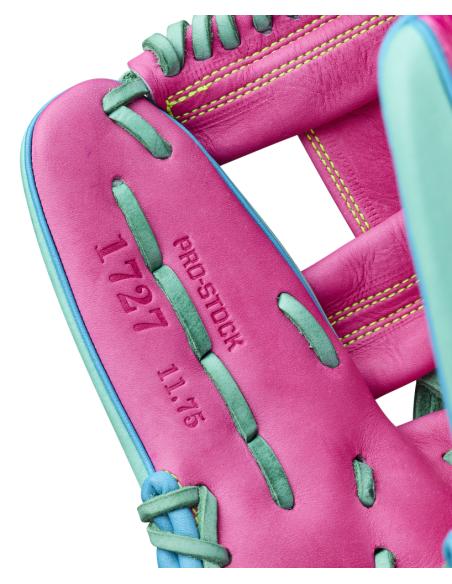 2027 Wilson A2000® 1727SS 11,75” basebollhandske för infield, högerhänt / 11,75"