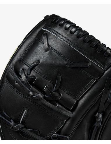 Mănușă de baseball pentru aruncător WILSON A2000 B2 (12")